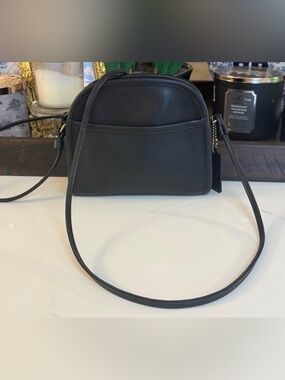 ✨ Vintage Coach Abbey Crossbody Bag (Style #9017) ✨